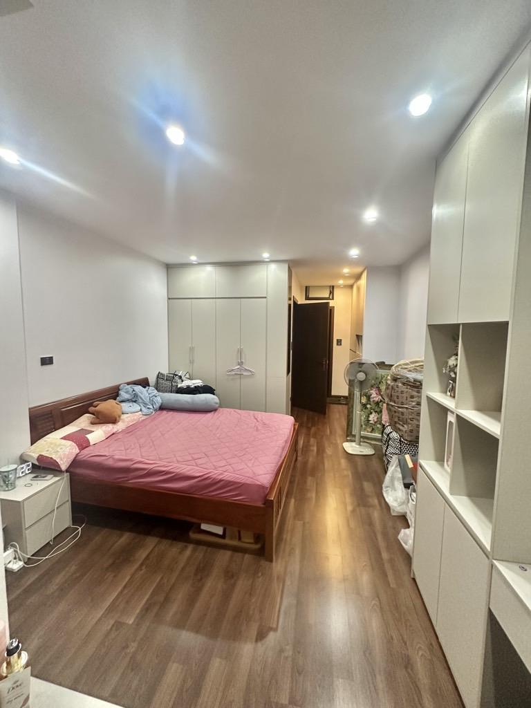 Nhà đẹp Phú Diễn 39m², 5T, ô tô tránh, gần công viên lớn Hà Nội