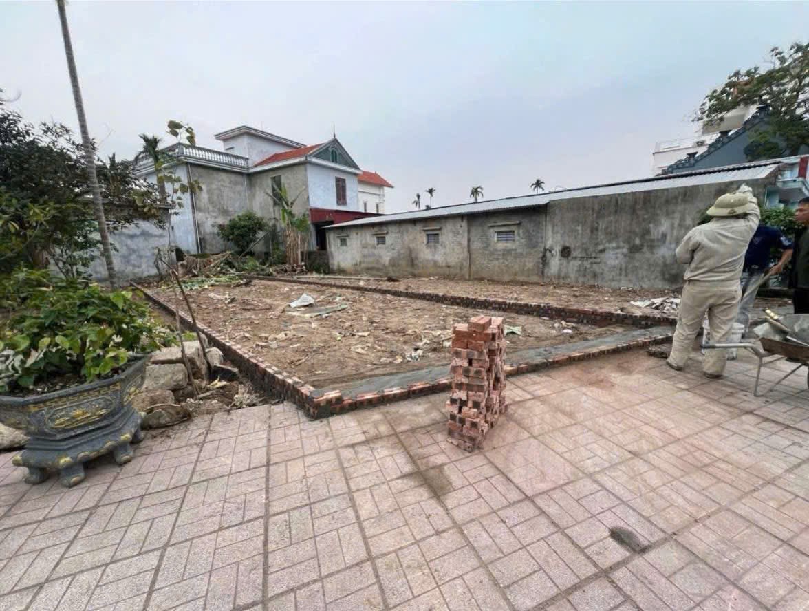 3 tỷ 90m2 Thụy Hương Kiến Thụy Zalo 0567222555