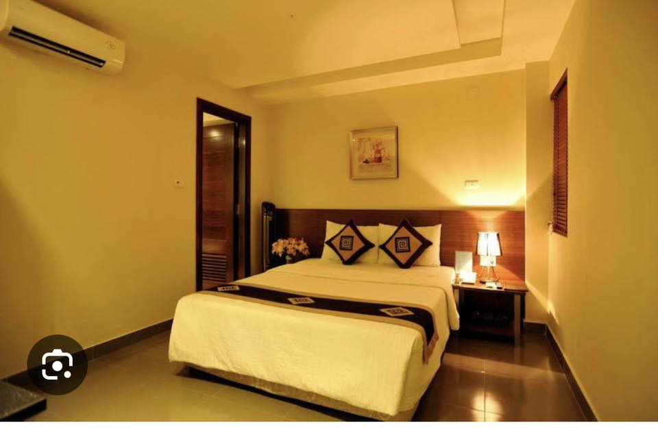 Siêu phẩm Khách sạn 7 tầng Vũ Tông Phan TX 115m2 cho thuê 100tr giá 55 tỷ view sông Tô Lịch xanh mướt