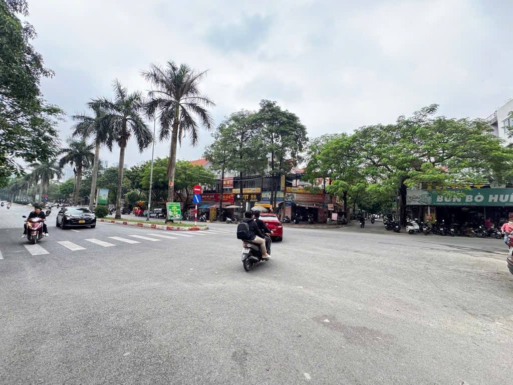 BIỆT THỰ VĂN QUÁN DIỆN TÍCH 230M – KIỆT TÁC DÀNH CHO GIỚI THƯỢNG LƯU, giá 49,5 tỷ