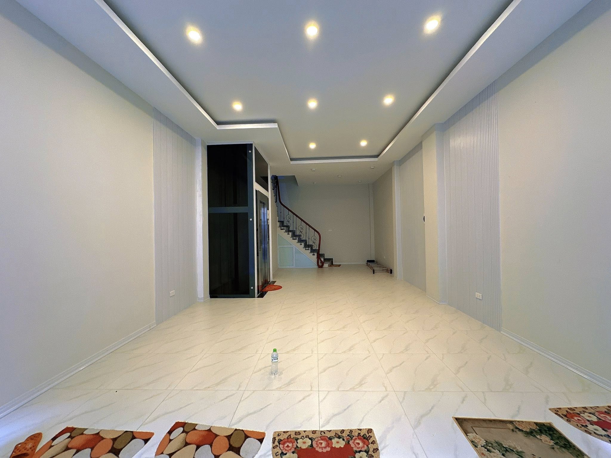 Ôtô đỗ cửa Phố Vương Thừa Vũ (Hoàng Văn Thái) 45m/6T Thang máy/ MT 4.8m 16.7 Tỷ