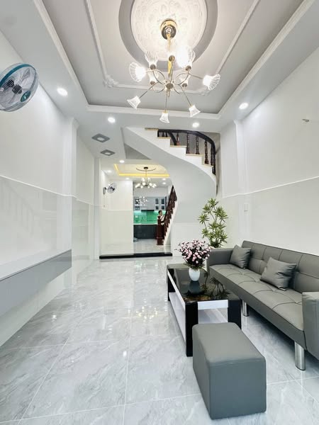 Nhà Đường Nguyễn Bặc Phường 3 Quận Tân Bình Cũ.