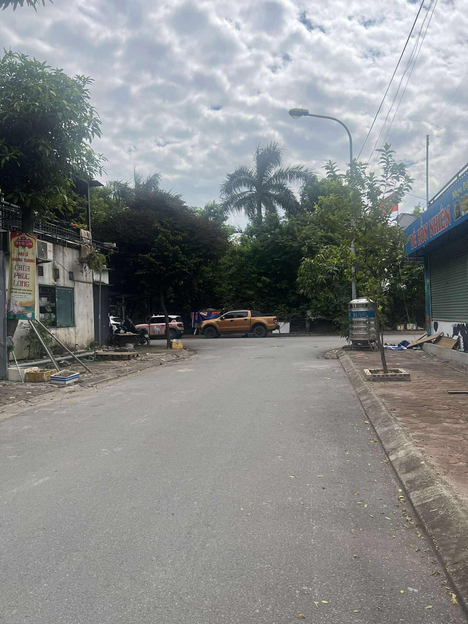 BÁN GẤP 132 m2 Đất khu đô thi 31ha Trâu Quỳ - Gia Lâm, liên hệ 0985865658