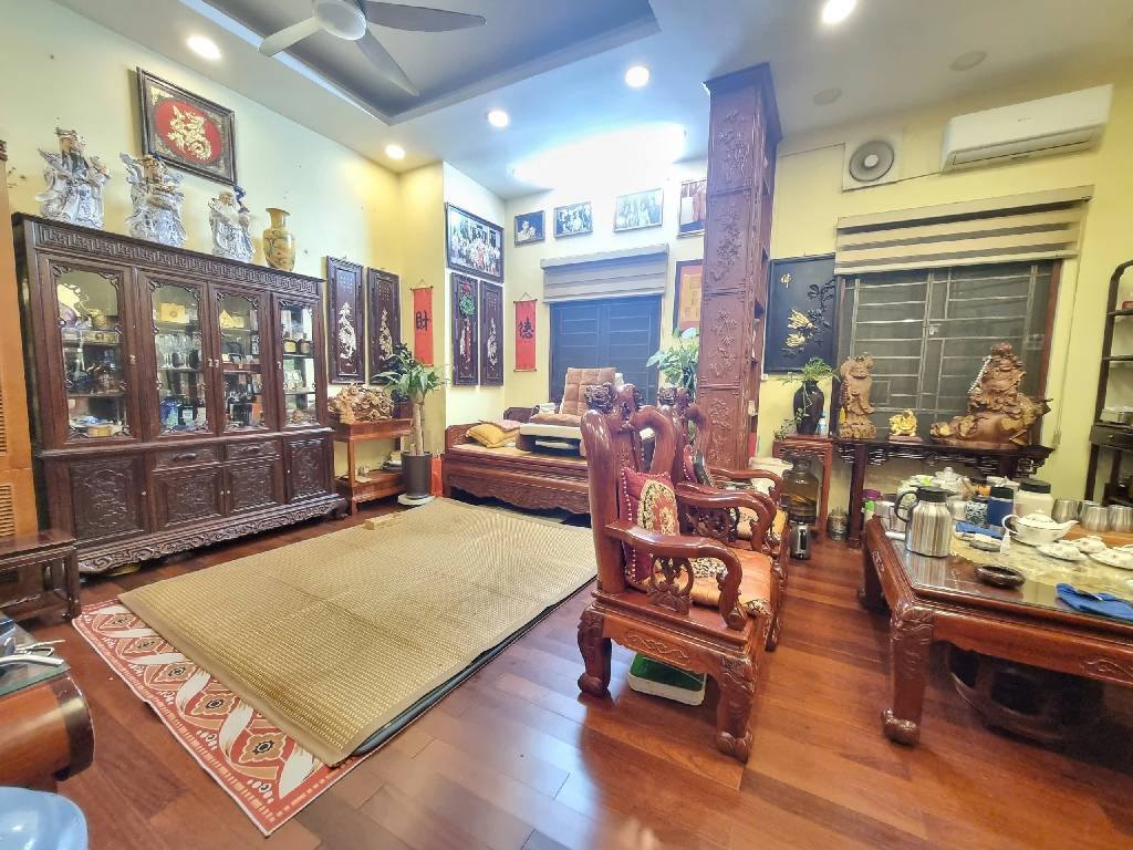 Bán nhà Đào Tấn – Ô tô đỗ cổng – 62m² x 5 tầng – MT 5m – Giá chỉ 15 tỷ