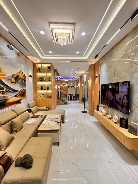 Nhà HXH Đường Hoàng Văn Thụ Quận Phú Nhuận Phường 9.