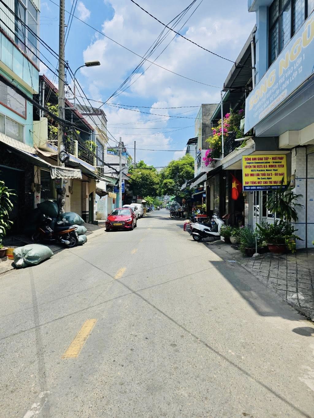 MẶT TIỀN NGAY LUỸ BÁN BÍCH- 135M² (5x27) – 4 TẦNG – 6PN – CÓ THANG MÁY CHỈ 13.X TỶ