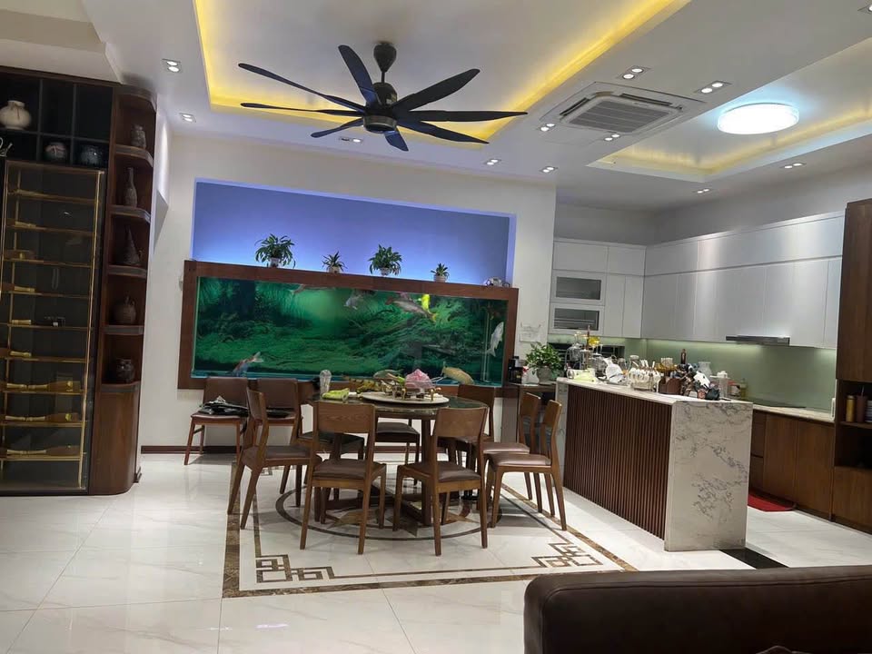 Bán nhà phố kinh doanh Hoàng Mai – 7 tầng thang máy, gara ô tô, vị trí đắc địa