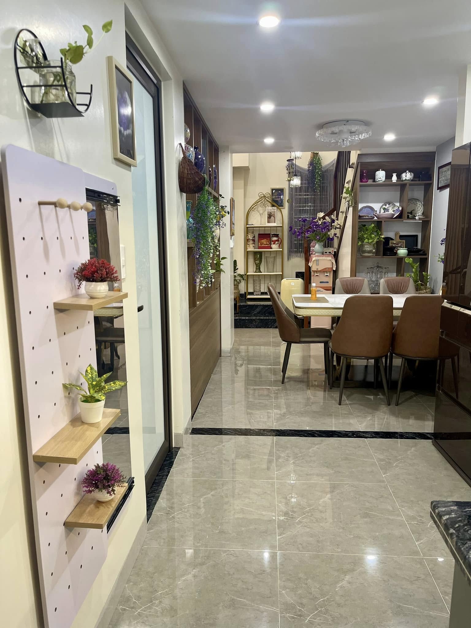 Bán nhà Tân Mai – Bạch Mai – Lương Khánh Thiện, Hoàng Mai, 7 tầng thang máy, sổ đỏ chính chủ