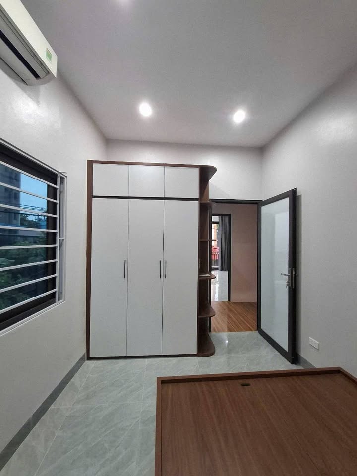  95m2