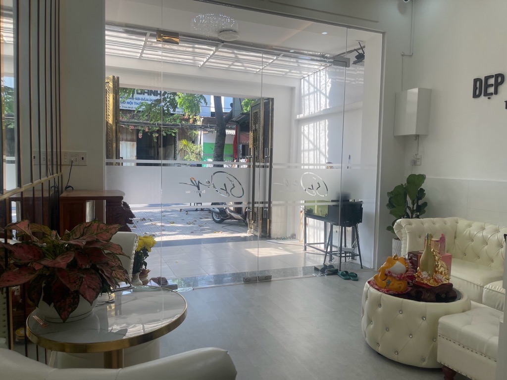 Bán nhà Mặt Tiền, đường Tân Thới Nhất 17,q12 3 tầng, 4PN, 79mm2 13,2 tỷ