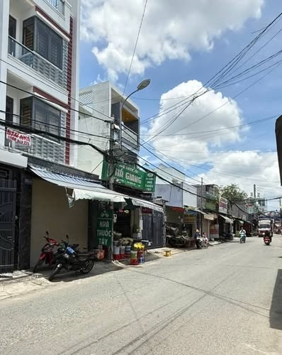 Mặt tiền Trần Quang Cơ Hiệp Thành Q12 Hồ Chí Minh 3 tầng 80m2 có 8,89 tỷ