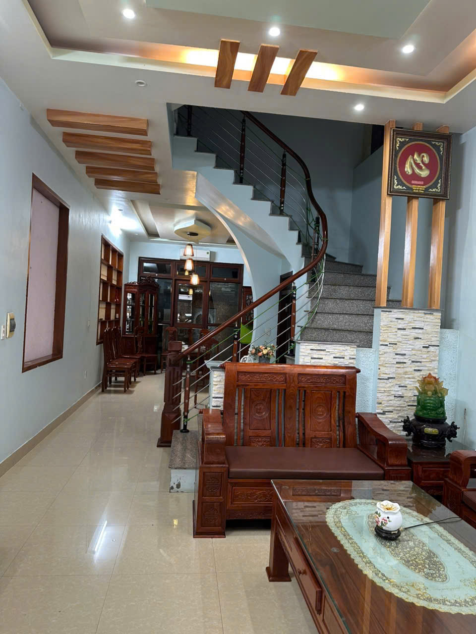 bán nhà 3 tầng kdt trần lãm - chủ thiện trí bán nhanh