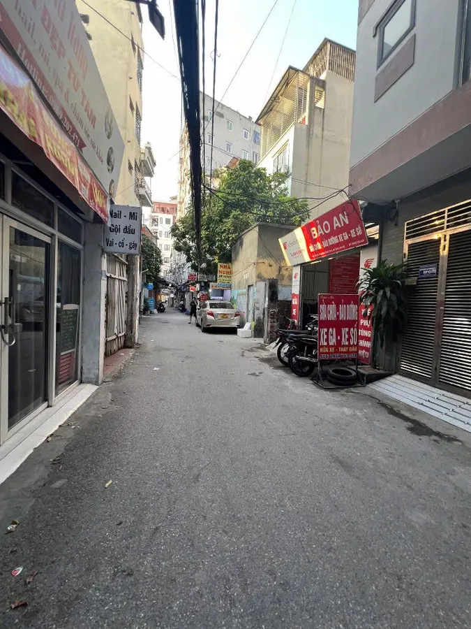 Bán Nhà Đình Thôn. Nam Từ Liêm. 5 Tầng Thang Máy. Ô Tô. DT 64m2. MT 5m. Giá 15,9 Tỷ.