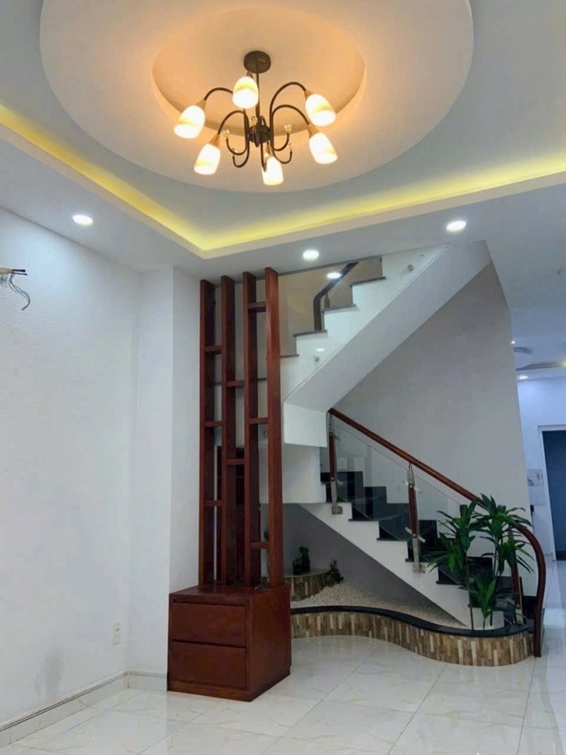 Bán nhà Đường Dương Đình Hội, P. Tăng Nhơn Phú, DT 58 m2, 4 tầng, 4PN, SH, 6.4 tỷ.