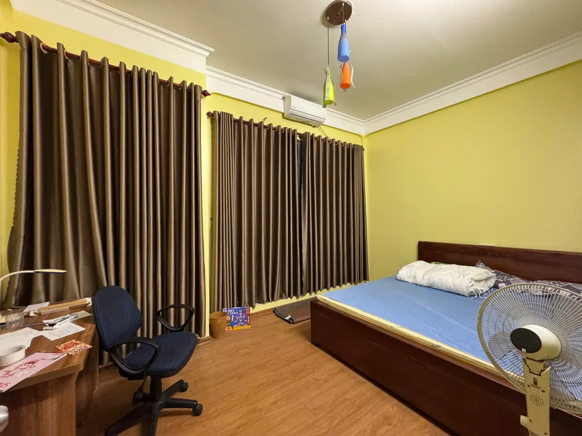 Bán Nhà Đường Hoàng Mai. Ô Tô Kinh Doanh. DT 61m2. MT 5,3m. 5 Tầng. Giá 13,4 Tỷ