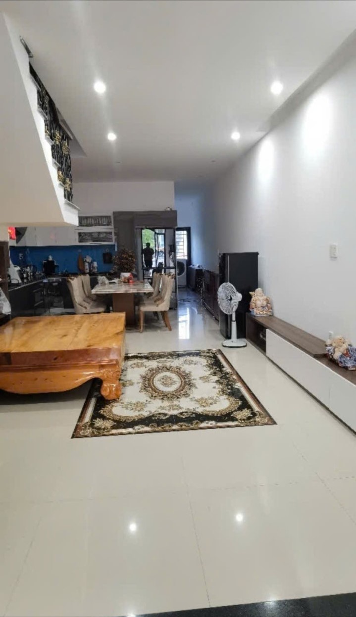 CHỈ 11,5 TỶ – SỞ HỮU NGAY NHÀ 4 TẦNG MỚI ĐẸP TẠI NAM HÒA XUÂN