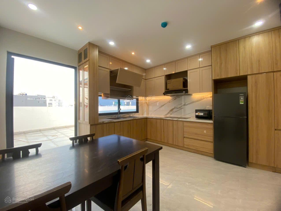 DT 120 tr/tháng- CHDV Trần Bình Trọng- Lê Quang Định-87m2 -1 hầm 6 tầng, 17 phòng,