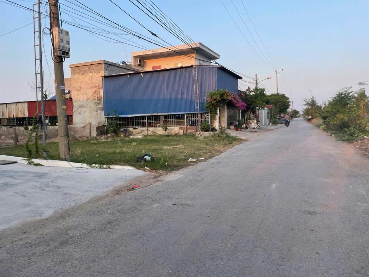 14,5 tr/m2 - 198m2 mặt đường Tân Thành Dương Kinh HP Zalo 0567222555