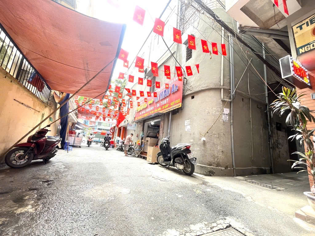 Bán tòa căn hộ dịch vụ Nguyễn Trãi | 52m² 5 tầng 9 phòng, thang máy PCCC giá 12.8 tỷ