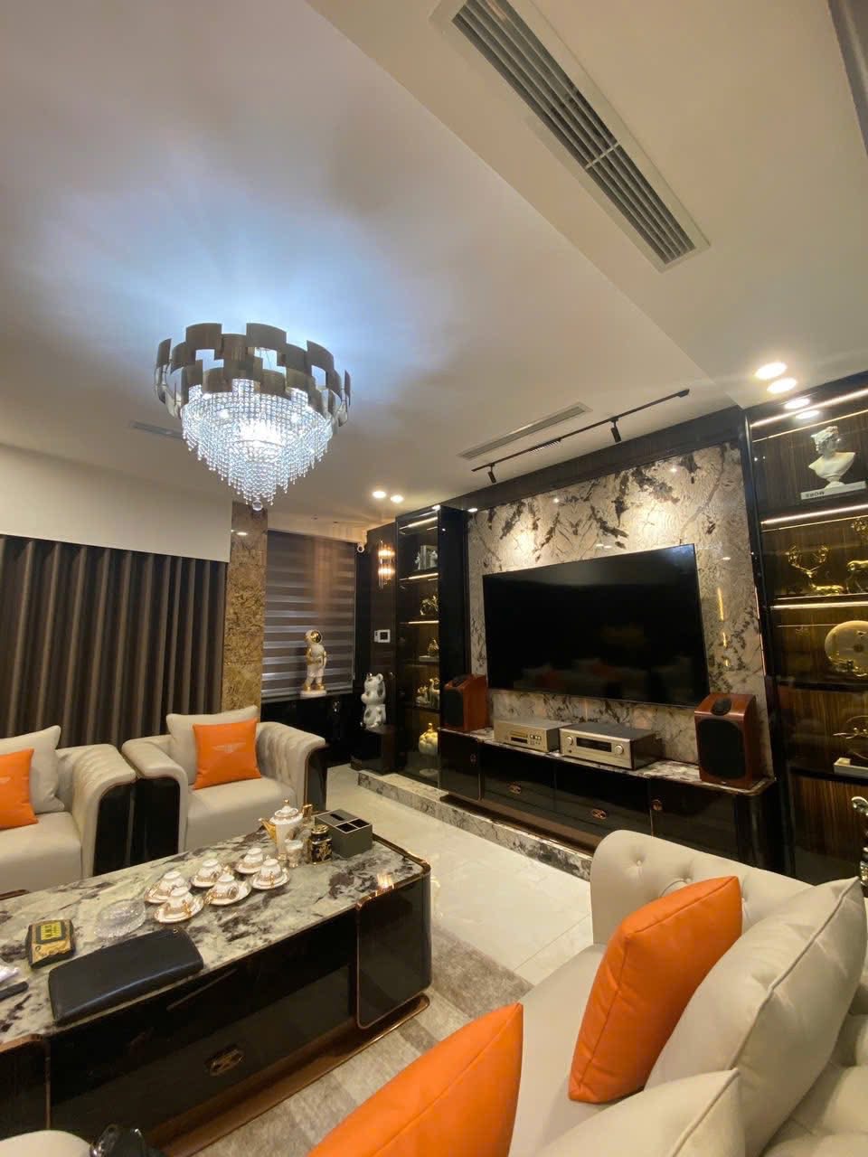  90m2