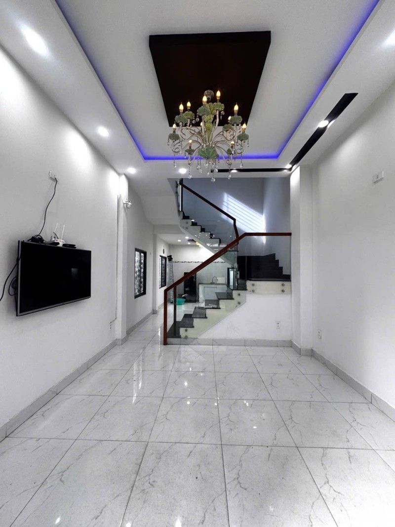 ► Lô Góc kiệt 3m gần MT Điện Biên Phủ, 43m2, 3 tầng hiện đại, còn mới, 4PN, 3.x tỷ