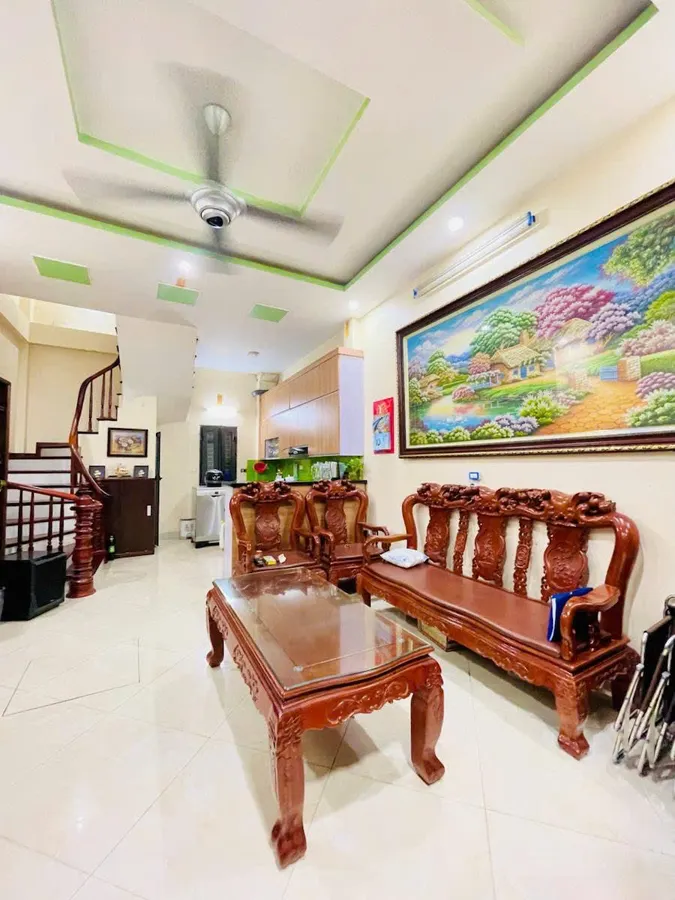 BÁN NHÀ ĐẸP NGÕ 26 PHỐ KIM HOA 40M 5 TẦNG MT 4,5M9,9 TỶ . NHÀ ĐẸP Ở NGAY 1 BƯỚC RA PHỐ