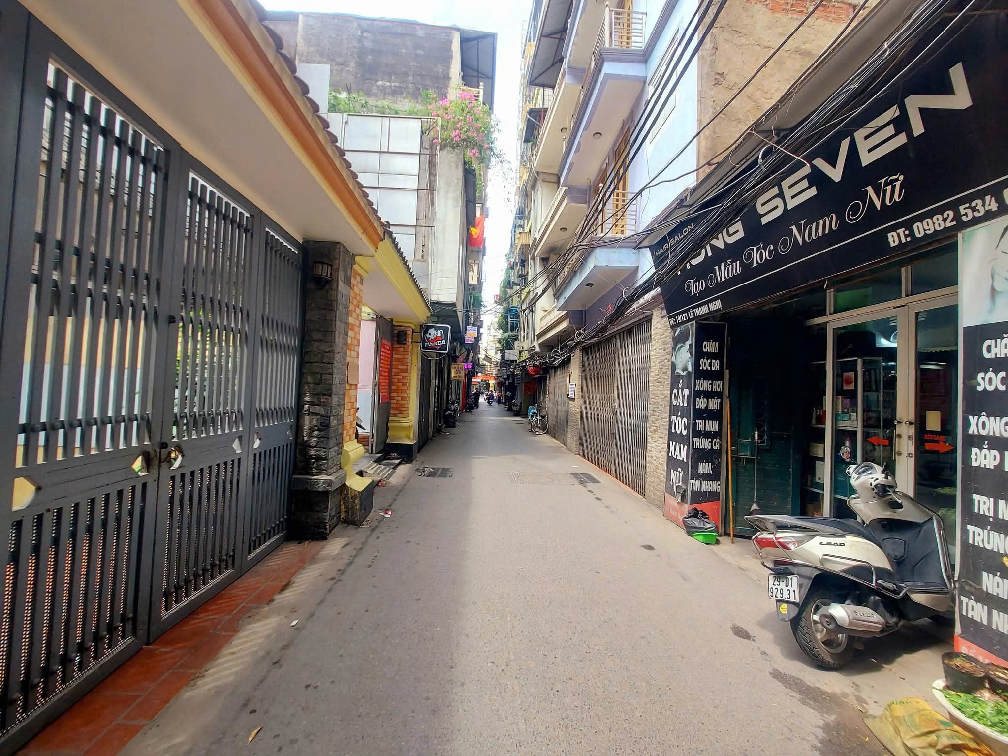 BÁN SIÊU PHẨM - VŨ NGỌC PHAN - 7 TẦNG THANG MÁY, 10 PHÒNG KHÉP KÍN - Ô TÔ LÝ THUYẾT, Ô TÔ TRÁNH CÁCH 20M - SỔ VUÔNG ĐÉT - NGÕ THÔNG TỨ TUNG ,,