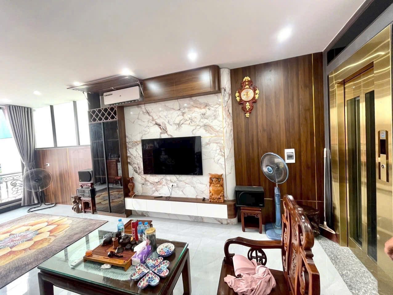 NHÀ PHÂN LÔ, NGÕ TO NHƯ PHỐ, MT 5M, VỈA HÈ, Ô TÔ TRÁNH, KINH DOANH ĐỈNH PHỐ TRUNG KÍNH.