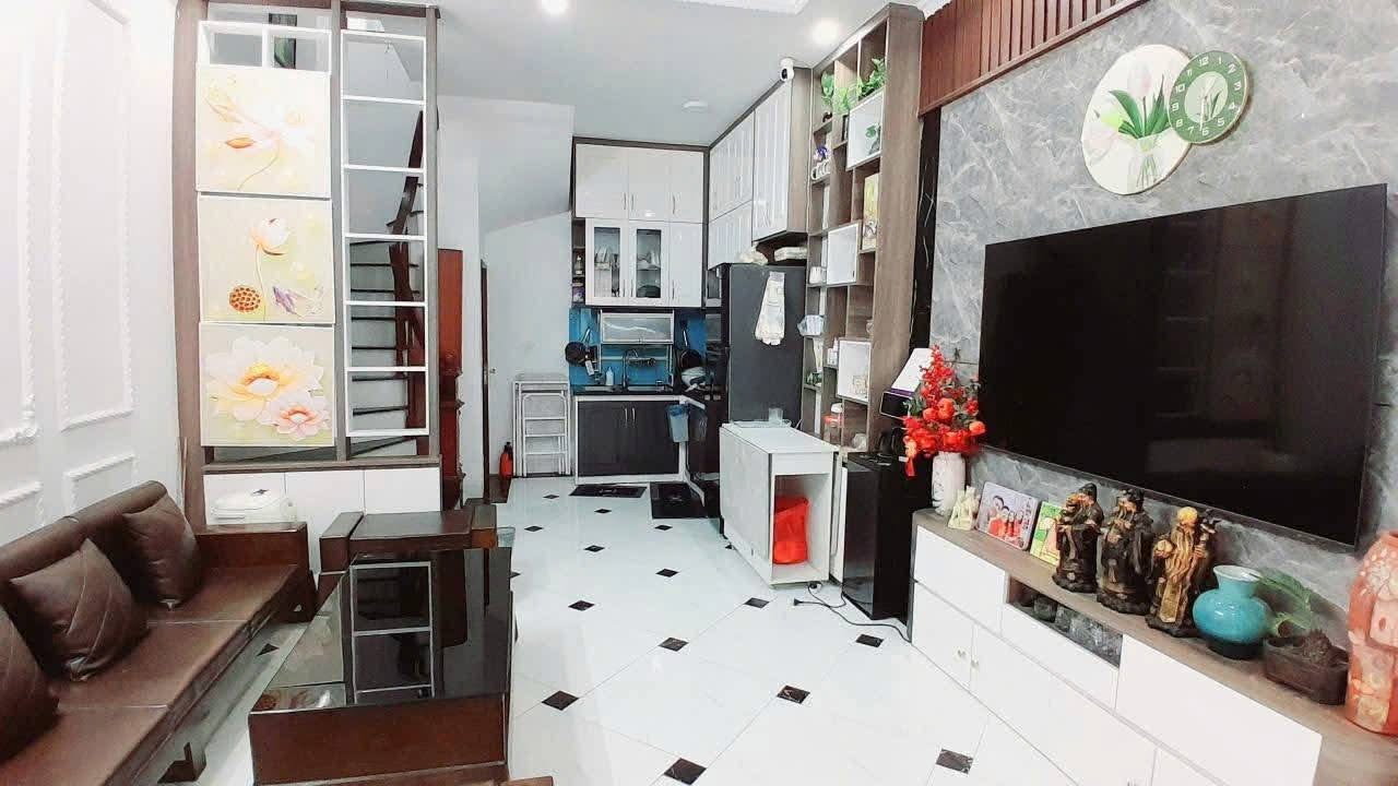 NHÀ ĐẸP HỒ TÙNG MẬU – HAI NGÕ TRƯỚC SAU – SỔ ĐỎ HOA KHÔI