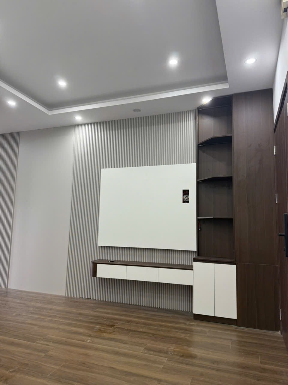 CHÍNH CHỦ BÁN CĂN CC THANH XUÂN 3 NGỦ ĐẸP Ở NGAY - GIÁ NHỈNH 5 TỶ
