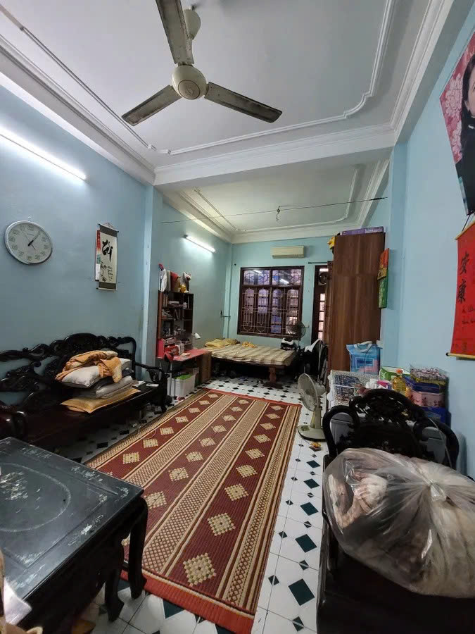 Bán nhà phố Xã Đàn 40m2, 3 tầng mặt tiền 3.8m ô tô kinh doanh sầm uất nhỉnh 14 tỷ