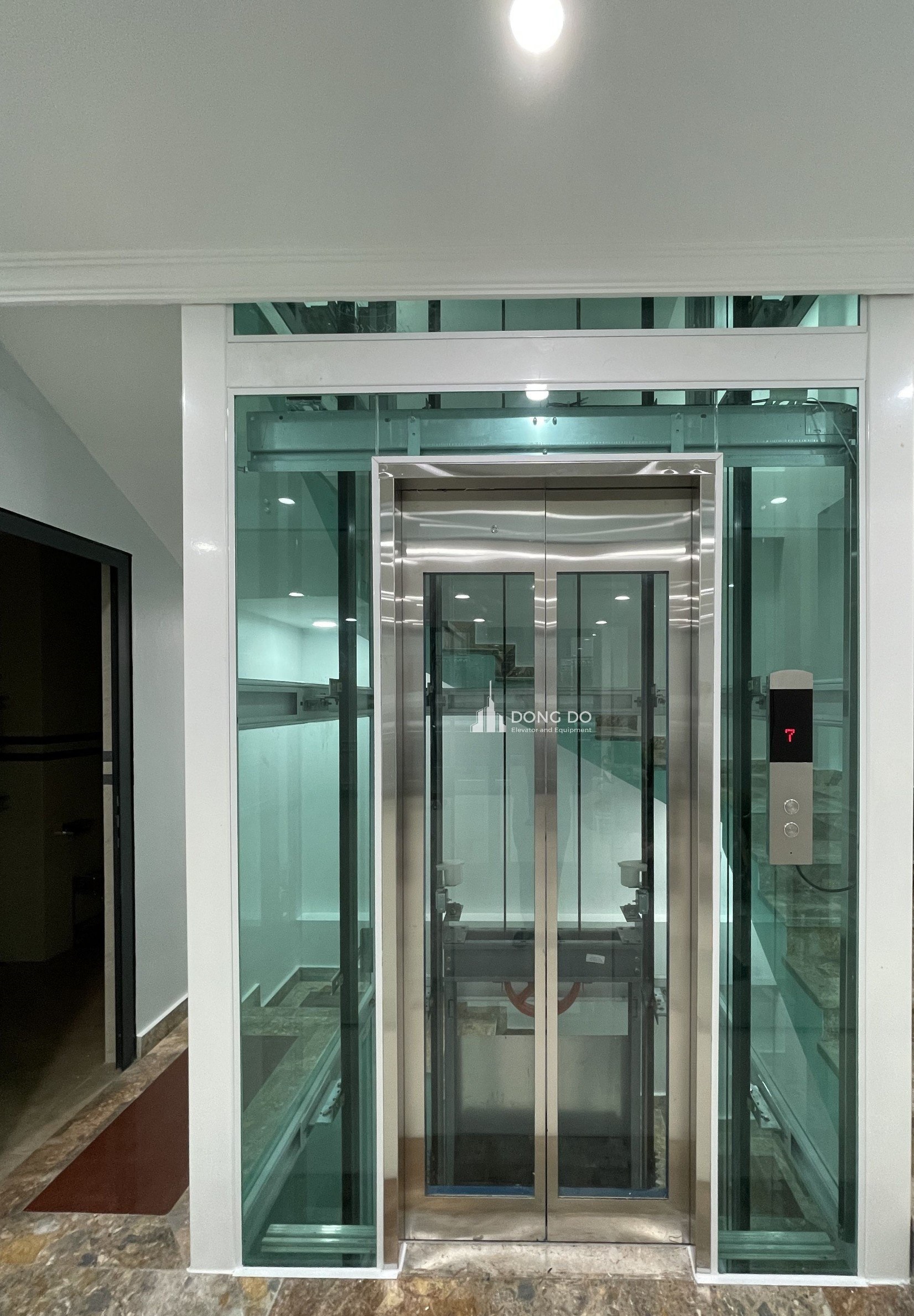 Cho thuê nhà mới, hai mặt tiền, Phương Liệt, 111m2x 4T vỉa hè 28 Tr