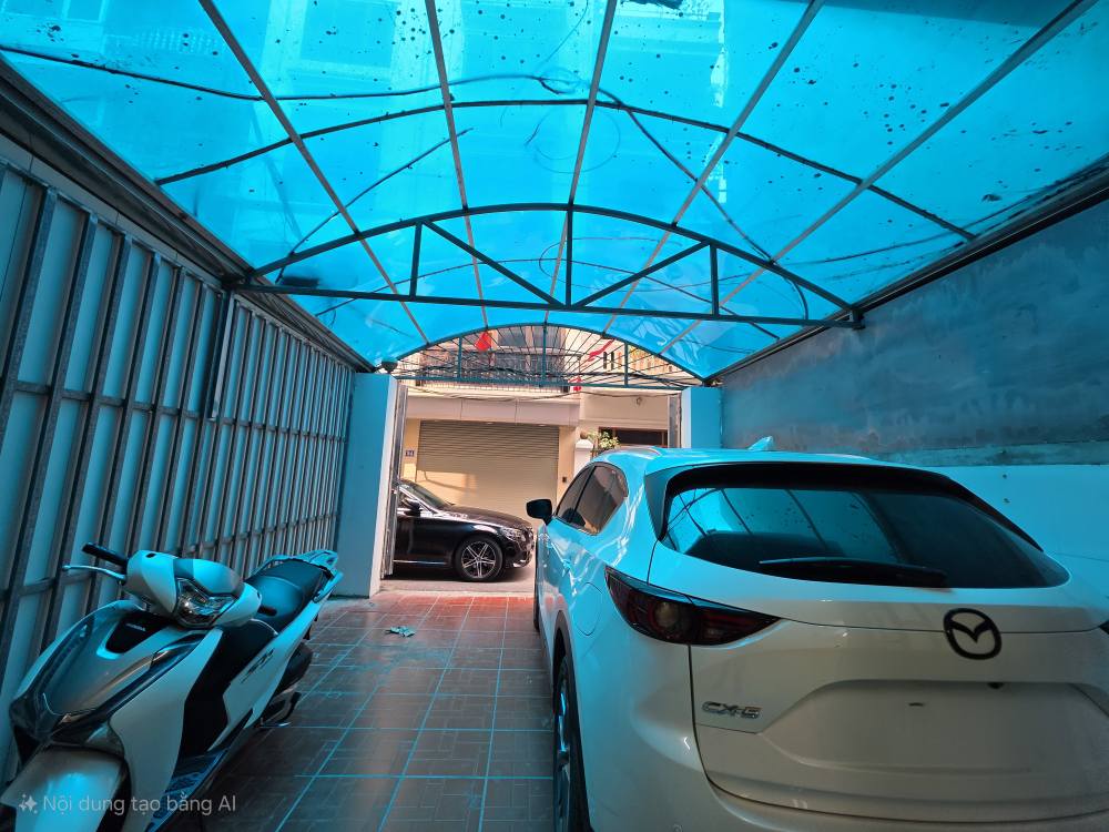 Giảm gần 3 tỷ Chủ Cần bán gấp siêu phẩm phân lô Trung Kính 105m2, 6T, ô tô tránh