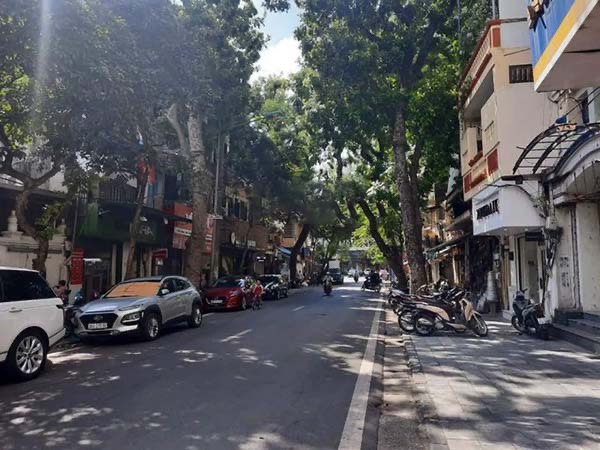 Nhà 58m mặt tiền 4.6m mặt phố Nguyễn Cao 27.5 tỷ.