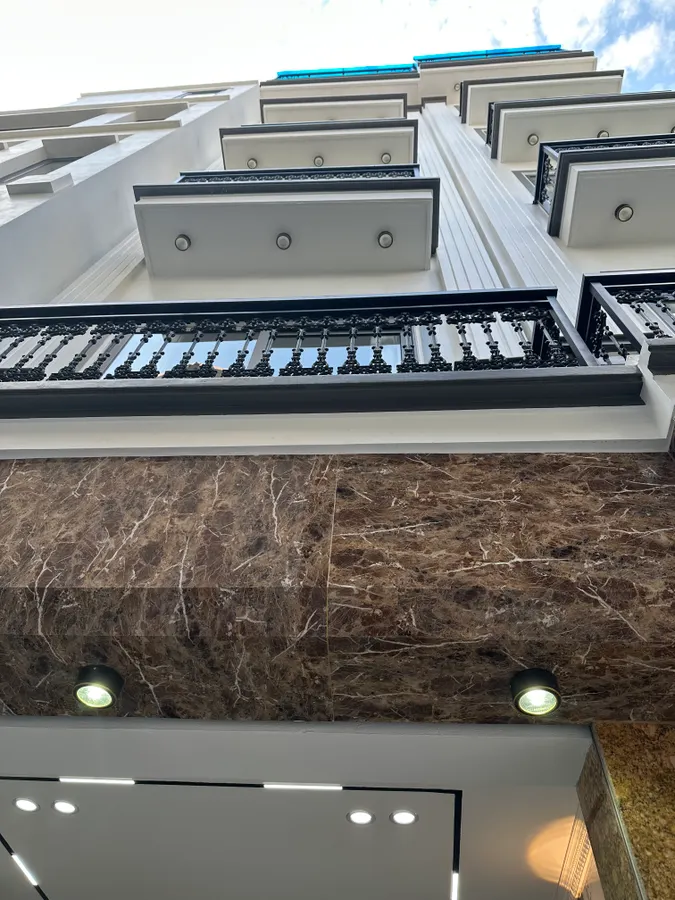 BÁN NHÀ RIÊNG Phố Ngọc Thụy 39m2 X 6 tầng MT 3.5M, 9.8 Tỷ Long Biên Hà Nội