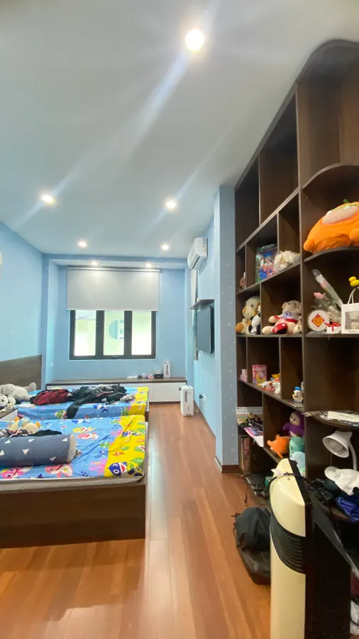 BÁN NHÀ RIÊNG Nguyễn Văn Cừ 52m2 X5 tầng 9.6 tỷ Long Biên Hà Nội.