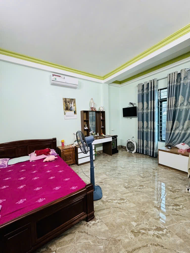 CỰC HIẾM HÀ TRÌ _ HÀ ĐÔNG _LÔ GÓC 49M NHỈNH 8 TỶ _VỀ Ở NGAY