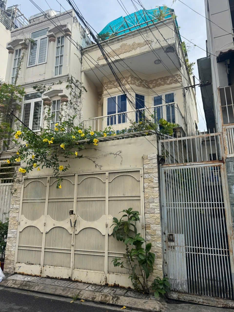 **Bán nhà hẻm khu Bàu Cát** phường 12 Tân Bình; (5,3*33) chỉ 12,4 tỷ