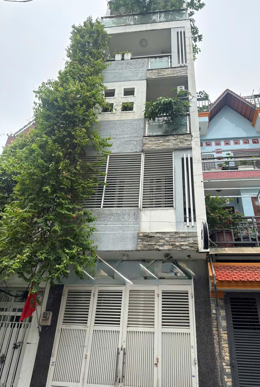 **Bán nhà hxh Nguyễn Thái Binh** phường 12 Tân Bình (4*21) 4 tầng