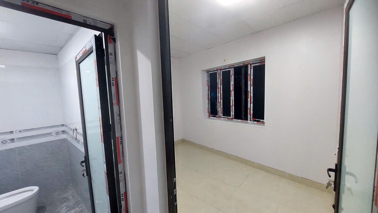 Cho thuê nhà ngõ 193 Định Công Hạ, 40m2, 2 tầng, 2 ngủ, 8 triệu