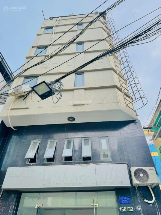 DT 1.5 tỷ/năm- Ngã Tư Hàng Xanh -78m2- tòa nhà 6T (6x15m) - nở hậu - có 15 CHDV loại lớn