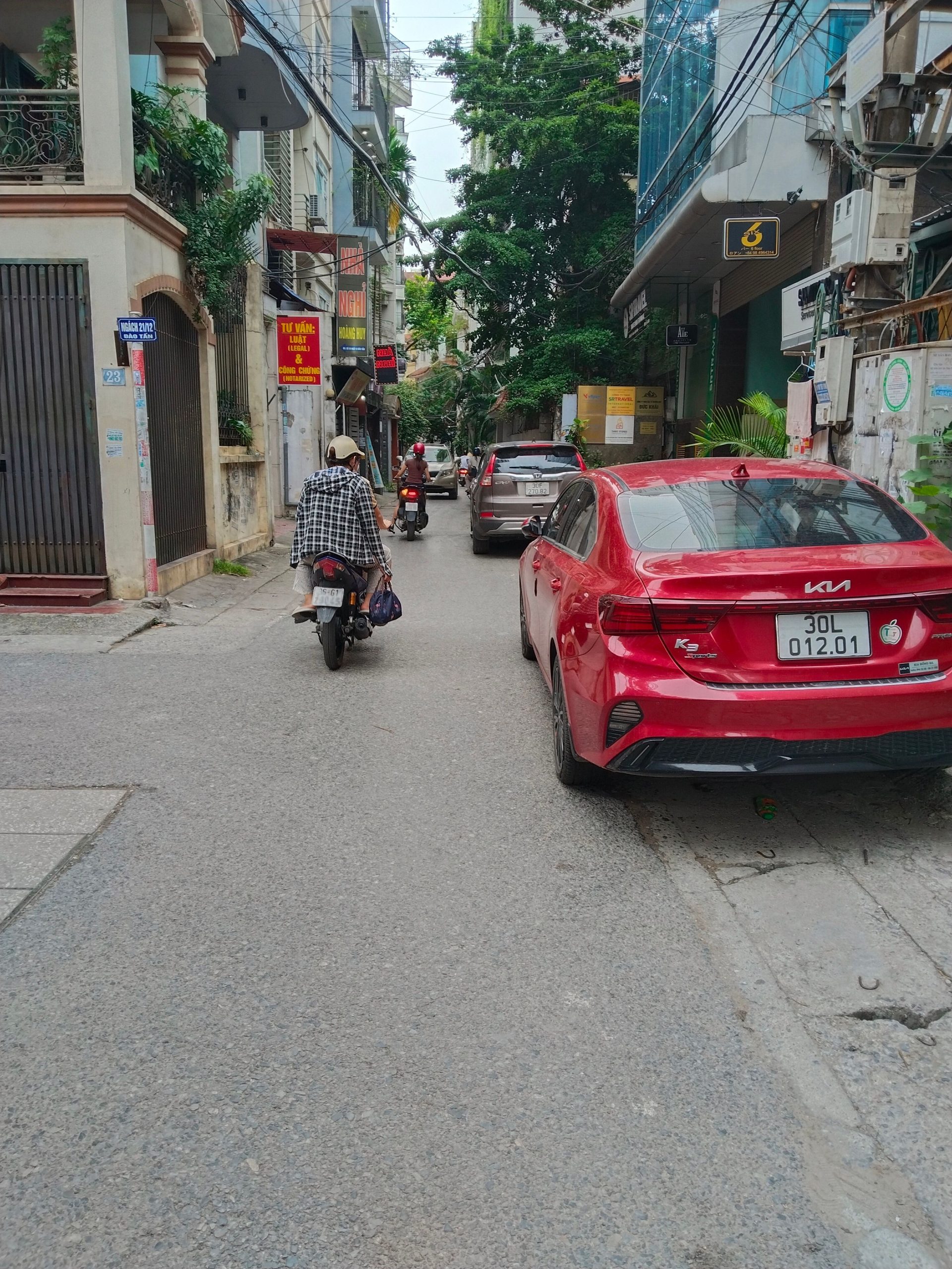 BÁN NHÀ PHỐ LÊ THANH NGHỊ – NGÕ Ô TÔ – MẶT TIỀN KHỦNG – VỊ TRÍ ĐẮC ĐỊA - DIỆN TÍCH RỘNG - MẶT TIỀN LỚN -KINH DOANH DT 92M X 4T MT 6.5M GIÁ 29.8 TỶ ,,