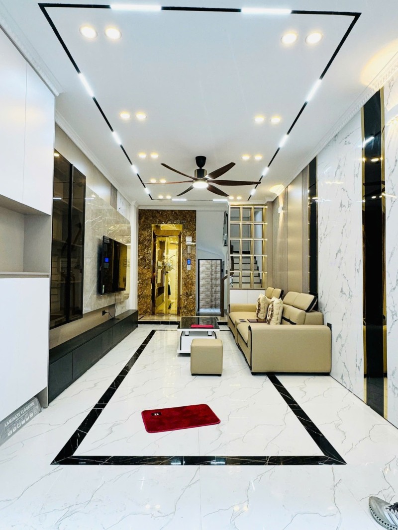 SIÊU PHẨM TRUNG TÂM NGỌC THỤY – NHÀ MỚI ĐẸP – 6 TẦNG THANG MÁY – Ô TÔ ĐỖ CỬA - 9.8 TỶ