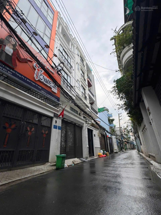 DT 70TR/THÁNG- CHDV 1 HẦM 6 TẦNG, 10 Phòng sang trọng, thang máy, PCCC tại Bình Thạnh