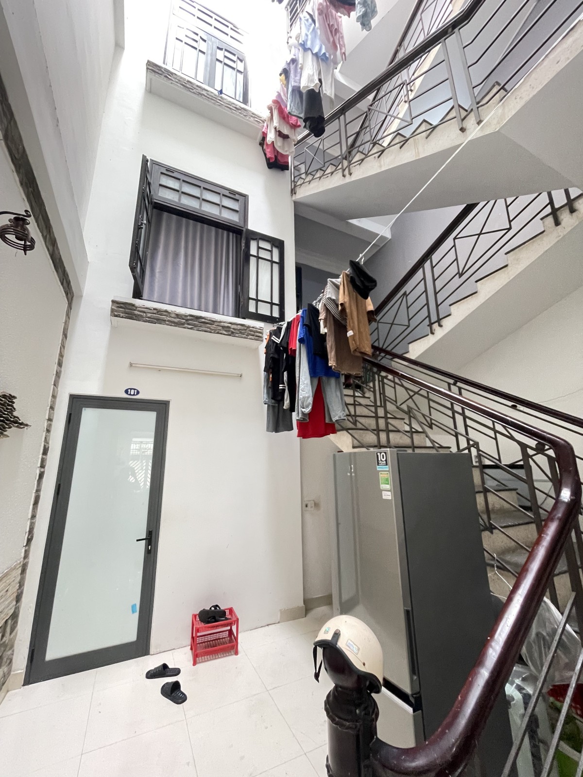 Bán căn hộ mặt tiền Mỹ An Đà Nẵng, 4 tầng 86m2, dòng tiền cho thuê ổn định, giá 11,8 tỷ