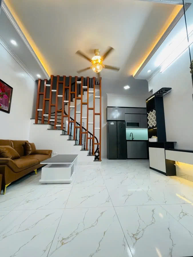 Bán Nhà Tây Sơn 29/35m2. 5 tầng. mặt tiền 4.5m. giá 8.25 tỷ Đống Đa Hà Nội