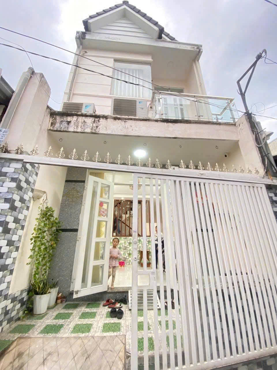 Nhà 1T1L P.Thống Nhất, gần Văn Hoa Villa, đường oto 4 chỗ, chỉ 2tỷ350