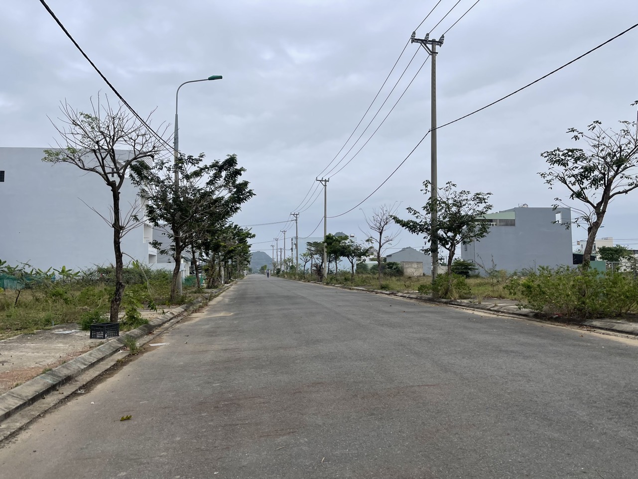 NHÀ 8 TẦNG – MẶT TIỀN QUẢNG NGÃI 10.5M – THANG MÁY XỊN – GIÁ CHỈ 12 TỶ