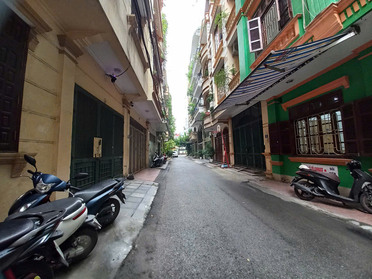 BÁN NHÀ THANH XUÂN, PHÂN LÔ OTO TRÁNH VỈA HÈ KINH DOANH, DT50M2 4 TẦNG, NHỈNH 13 TỶ