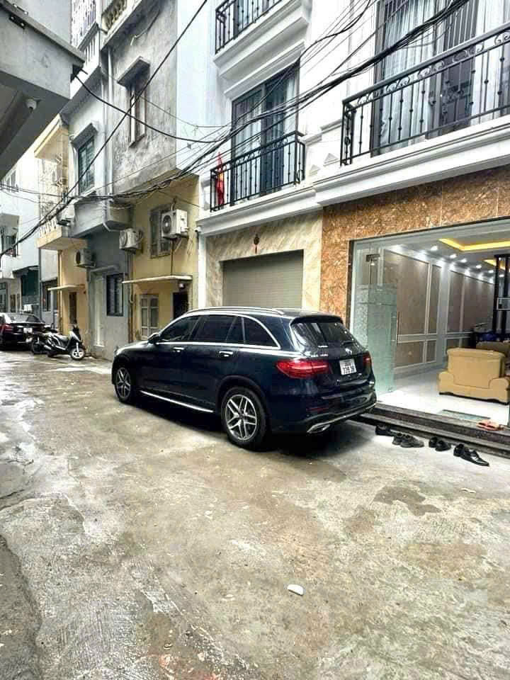 CHO THUÊ NHÀ NGỌC THỤY – 4 TẦNG – FULL ĐỒ - Ô TÔ VÀO NHÀ – 8 TRIỆU/THÁNG